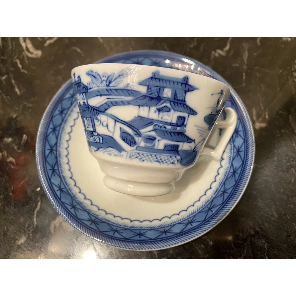 Vintage Mottahedeh Canton Cup & Saucer Portugal